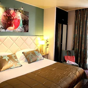 Western Anjou Lafayette *** Paris